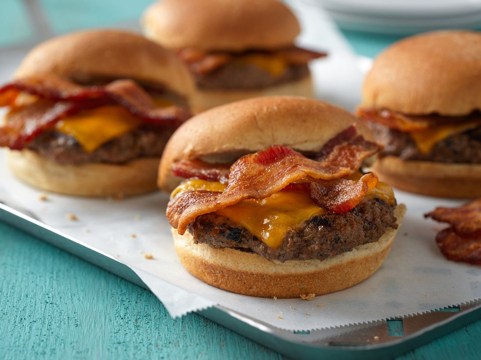 maple-bacon-beer-burger
