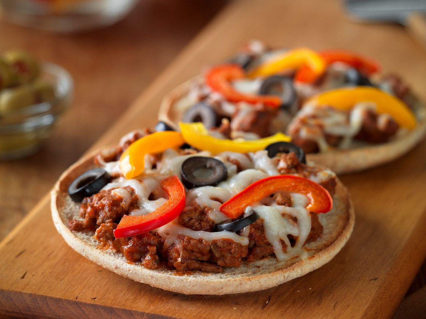 personal-beef-pizzas